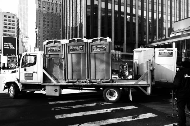 Best Portable restroom trailer rental  in Mcarthur, OH